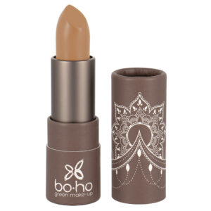 Boho green makeup Concealer beige hale 04