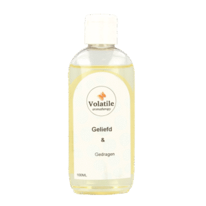 Volatile Massageolie geliefd & gedragen