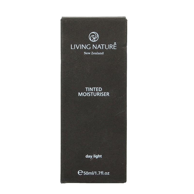 Living Nature Day light tinted moisturiser