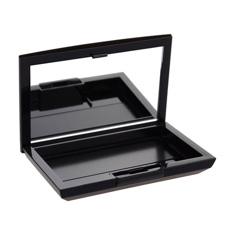 John van G Beauty box quattro eyeshadow leeg